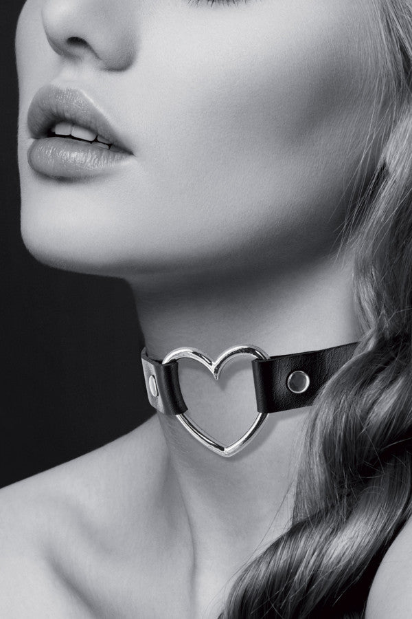 Collier ras de cou ajustable