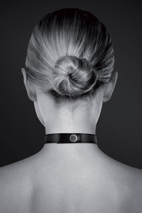 Collier ras de cou ajustable