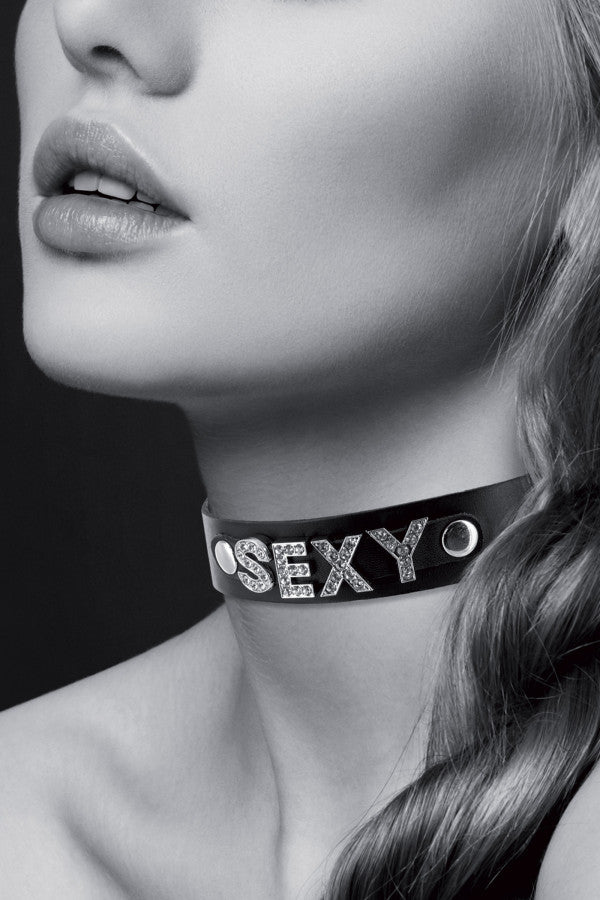Collier ras de cou ajustable en cuir véritable
