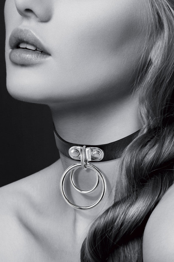 Collier ras de cou ajustable